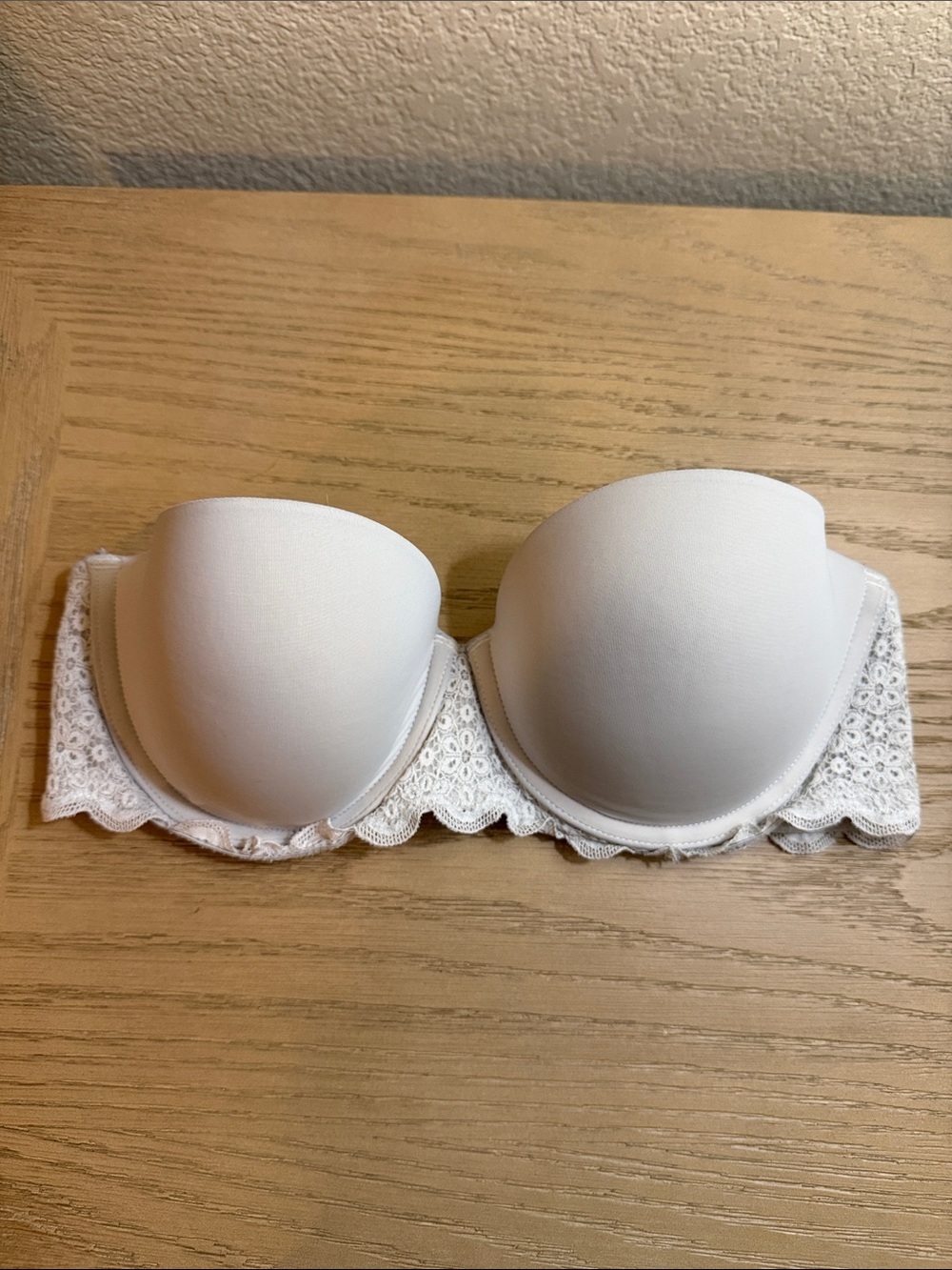 aerie Strapless Lace-Trim Bandeau Bra Sz 36C